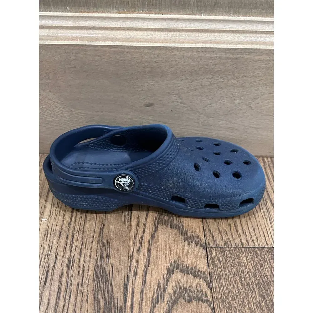 Crocs Kids Classic Clog Navy Blue Shoes Sandals Sz C10 Beach Pool Camp Summer